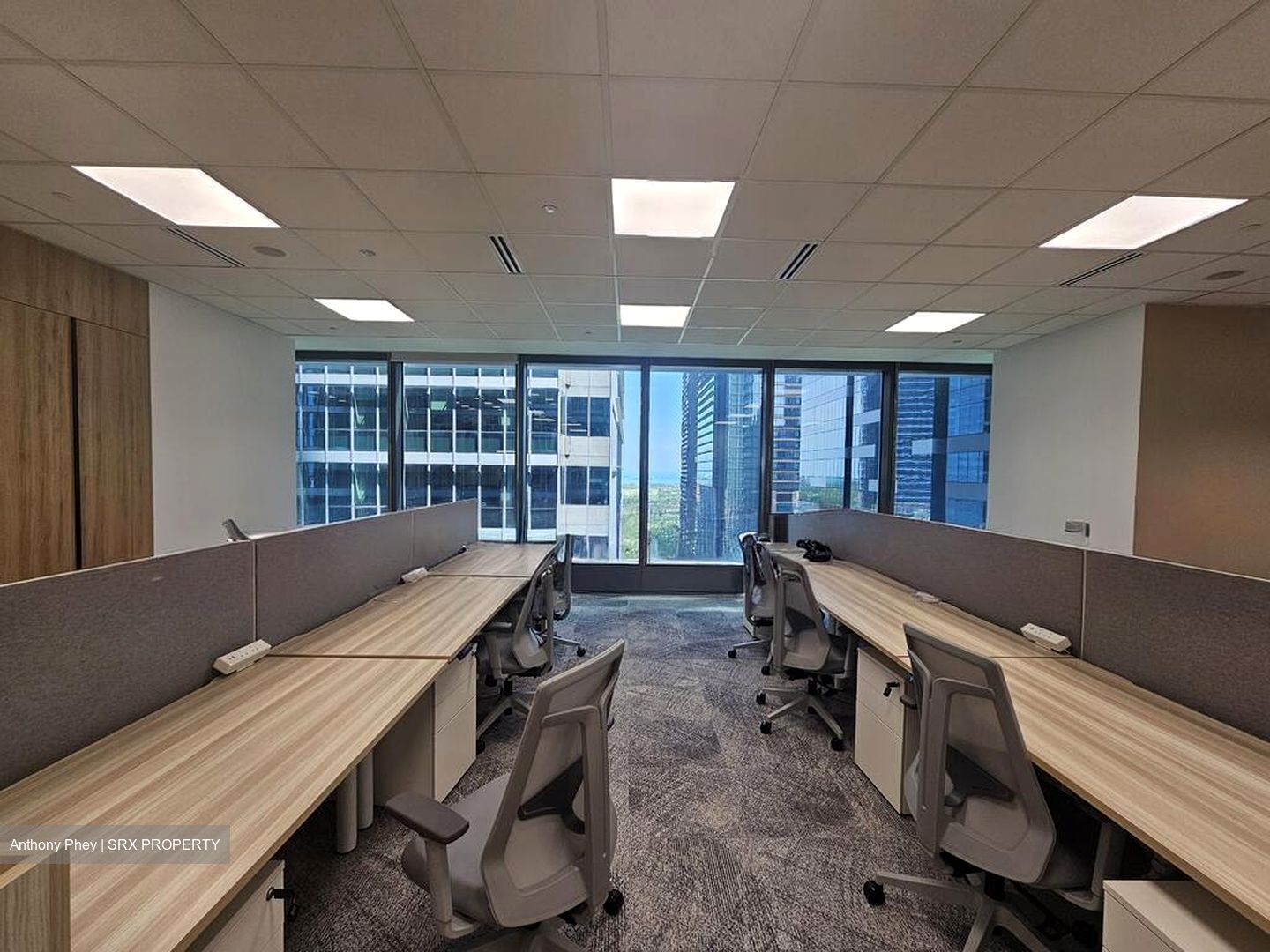 Central Boulevard (D1), Office #503380641